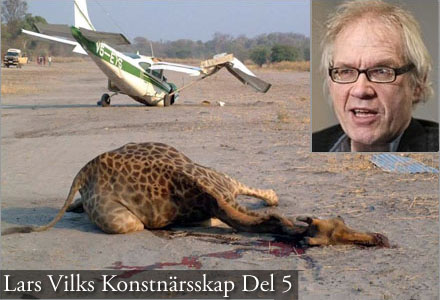 Lars Vilks kolliderade ett Cessnaplan med en av girafferna som representerade WTC.
