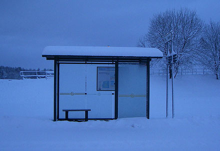 Busshllplatsen dr medelklassafarin startar.