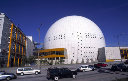 Under helgen r?dde radiotystnad 2km kring Globen.