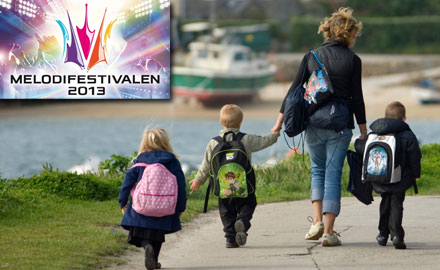 "Vi ska bara gå en promenad varje lördag klockan 20.00 i sex veckor, som vi gör varje år." "Vi ska bara gå en promenad varje lördag klockan 20.00 i sex veckor, som vi gör varje år."